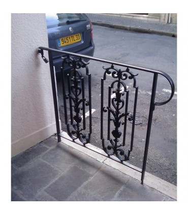 Main courante acier 40x8 3m