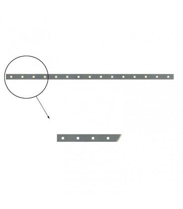 Barre poinçonnée 40x8mm 15 trous carrés de 17x17mm longueur 2m