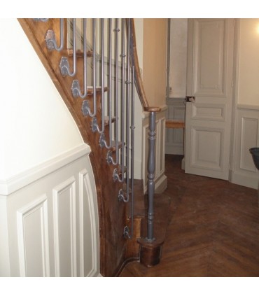 Poteaux acier tourné 1200mm rond de ø40mm haut décor excentré