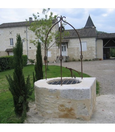 Pigne torsadée 170mm carré de 20x20mm décorative en fer forgé