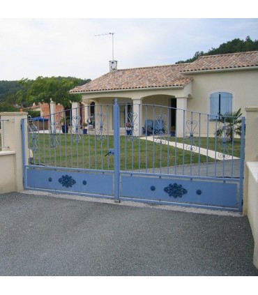 Rosace fonte Ø90mm épaisseur 10mm décorative pour bas de portillons