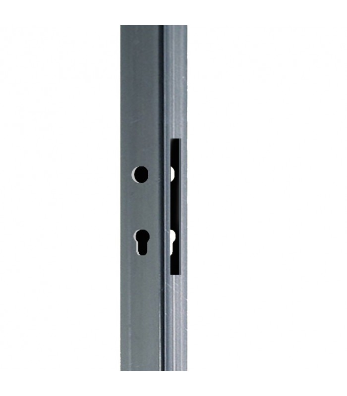 Tube pré-usiné 3 faces 30x30mm pour recevoir une serrure entraxe 85mm